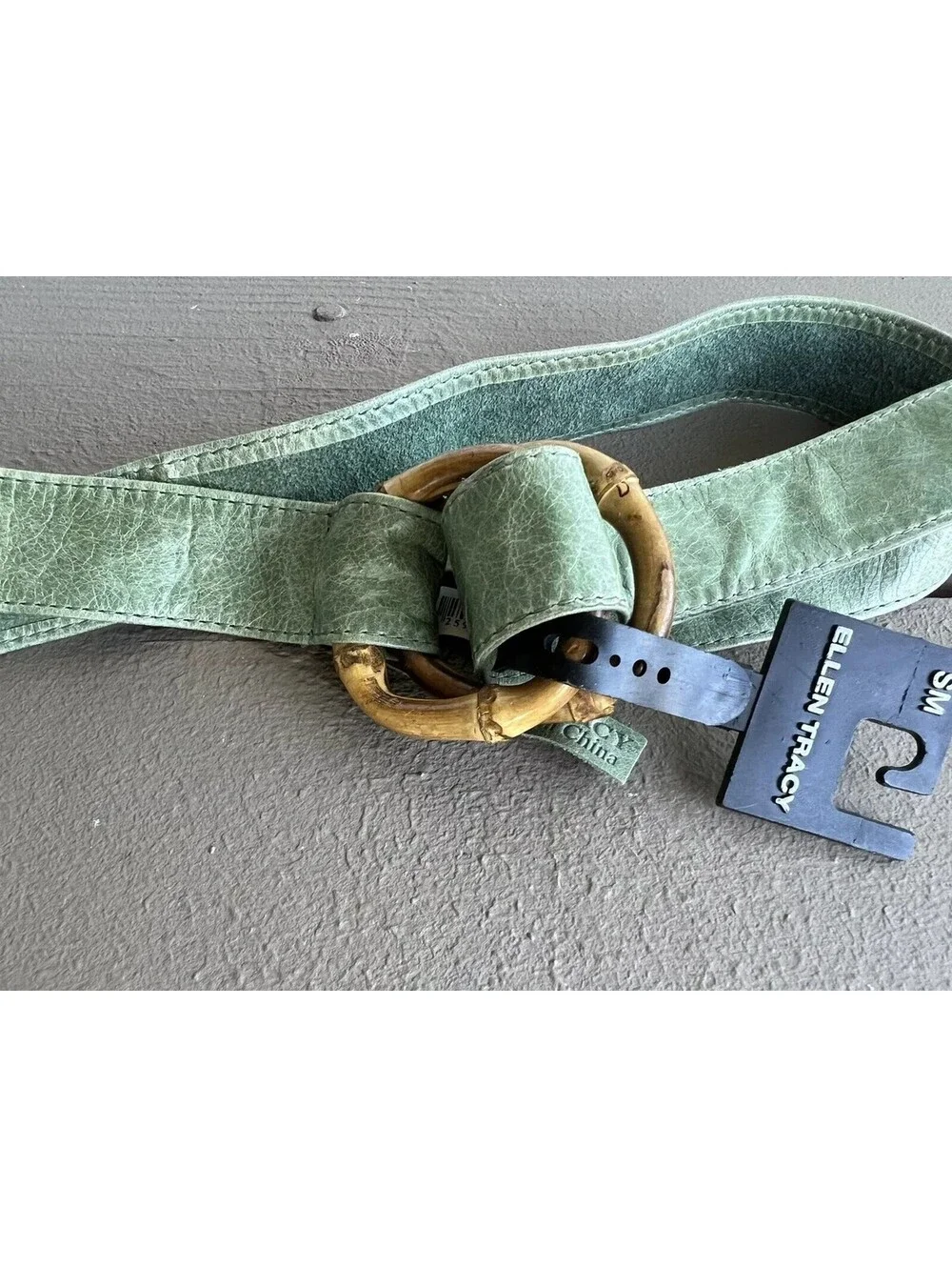 Ellen Tracy Green Italian Leather Bamboo Belt S/M 37”X1.5”
